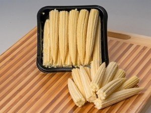 Как приготовить мини-кукурузу?