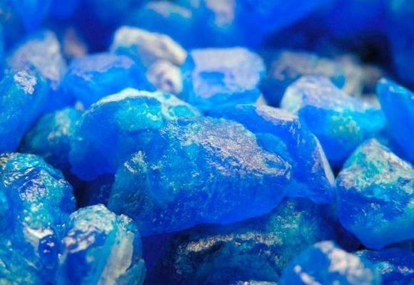 Голубые кристаллы сульфат меди